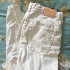Everlane size 28 white boyfriend jeans